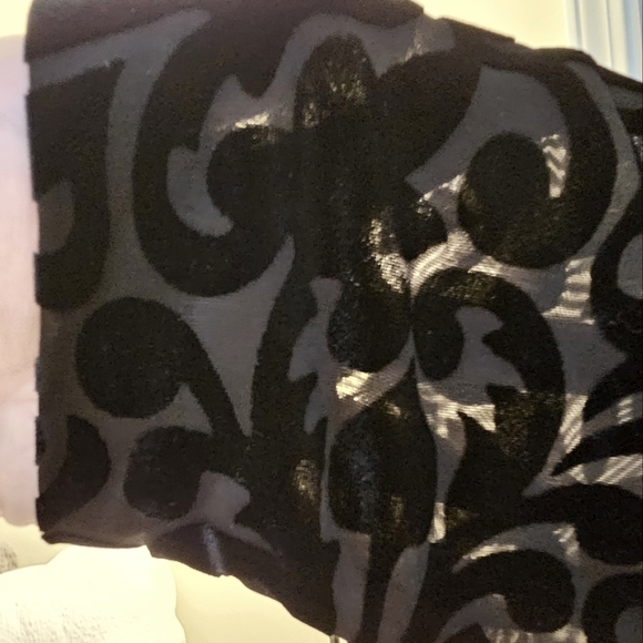 Jones New York Velvet Knit Top - Picture 5 of 8